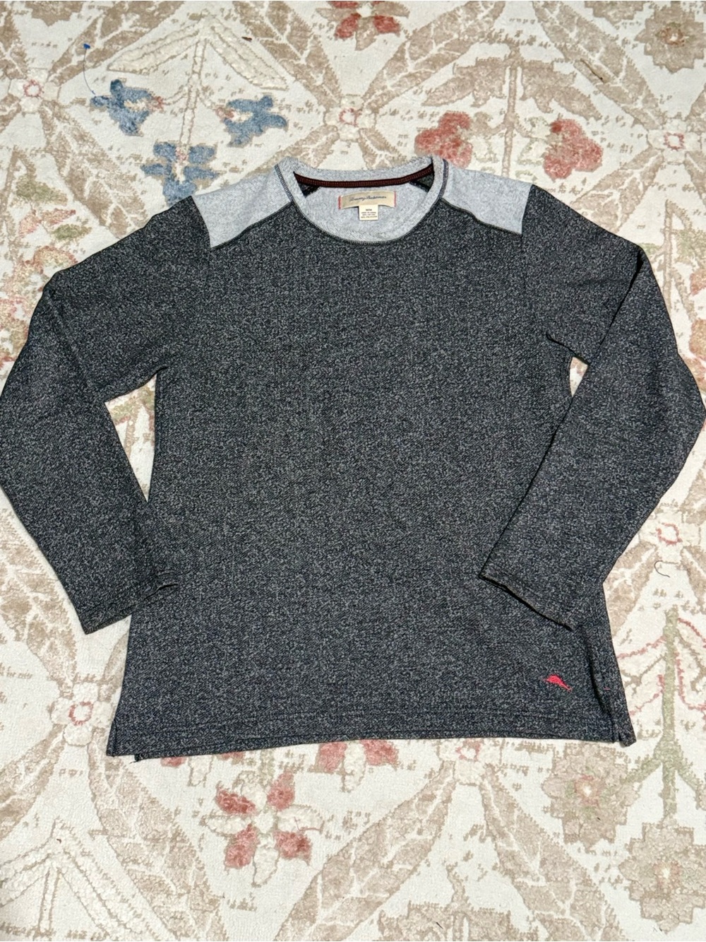 Men's Charcoal Gray Long-Sleeve Crewneck Sweater